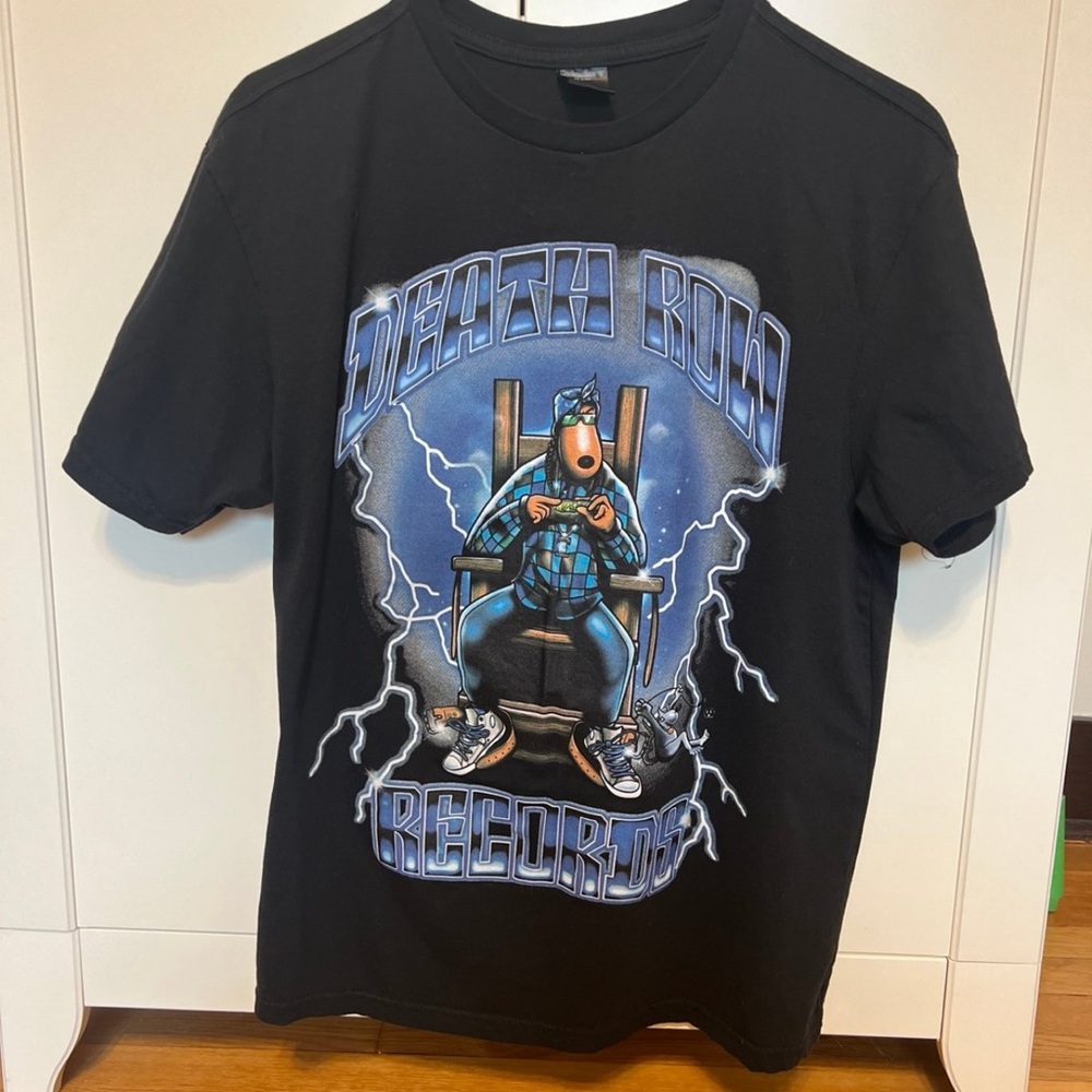 Snoop Dogg shirt